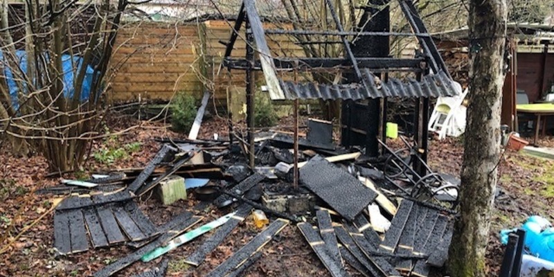 POL-CE: Hohne - Gartenhaus in Hohne/Spechtshorn abgebrannt - Foto: presseportal.de