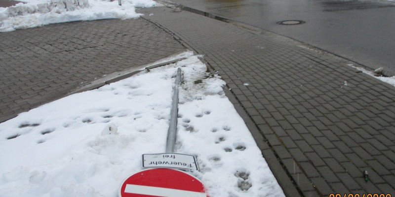 POL-PDPS: B 270 Höhe Waldfischbach / Schwerer Verkehrsunfall - Foto: presseportal.de