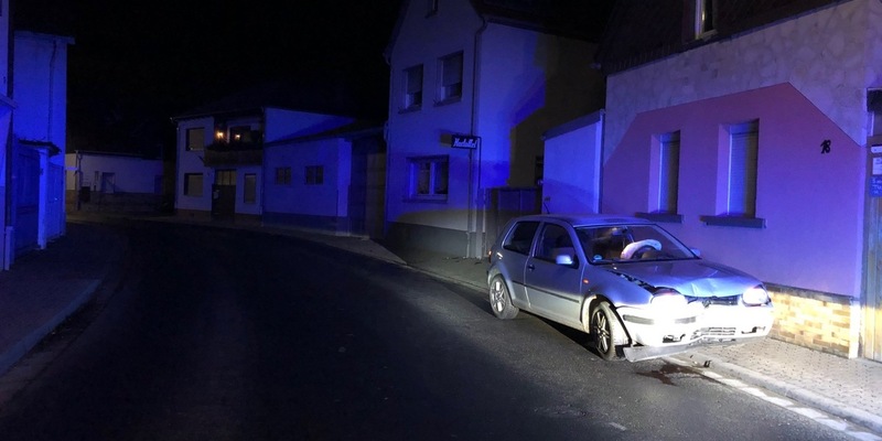 POL-OF: Fünf beschädigte Autos und hoher Schaden bei Verkehrsunfall - Foto: presseportal.de