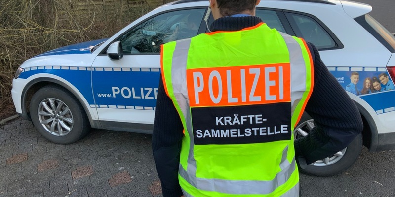 POL-NE: Fundstück nach dem Schützenfest: Wem gehört dieses Holzgewehr? - Foto: presseportal.de
