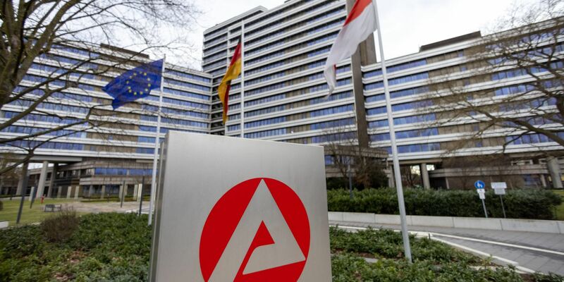  Der Rückgang der Arbeitslosigkeit war der schwächste in einem März seit 2009. (Symbolbild) - Foto: Daniel Karmann/dpa