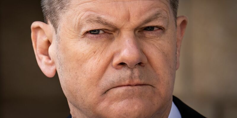 Bleibt bei seinem Nein zur Lieferung deutscher Taurus-Marschflugkörper an die Ukraine: Olaf Scholz. - Foto: Michael Kappeler/dpa