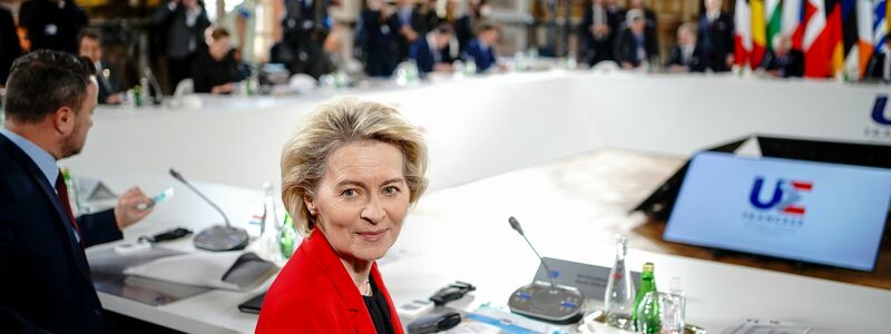 Die amtierende EU-Kommissionspräsidentin Ursula von der Leyen bewirbt sich für eine zweite Amtszeit. - Foto: Kay Nietfeld/dpa