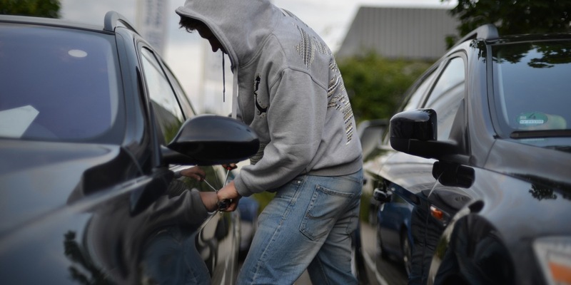 POL-DA: Bischofsheim/Flörsheim: Diebstähle aus unverschlossenen Fahrzeugen/Kripo appelliert: Räumen Sie Ihr Auto aus, bevor es andere tun! - Foto: presseportal.de