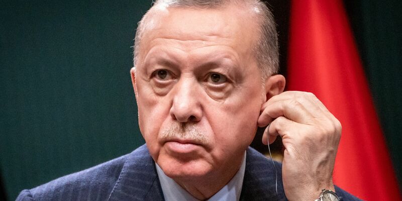 Kündigt einen Athen-Besuch zur Annäherung an: Recep Tayyip Erdogan. - Foto: Michael Kappeler/dpa