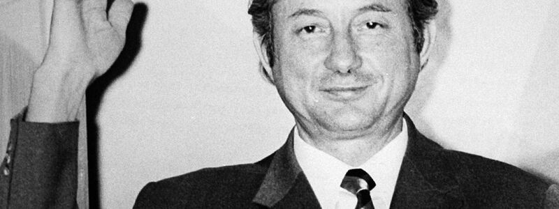 Nach 17 Tagen in der Hand seiner Entführer wurde Aldi-Mitbegründer Theo Albrecht im Dezember 1971 freigelassen. (Archivbild) - Foto: picture alliance / dpa