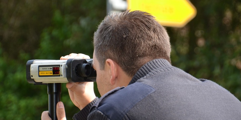 POL-STD: Stader Polizei erwischt Raser auf Bundesstraße 73 - Spitzenreiter fast 100 km/h zu schnell - Foto: presseportal.de