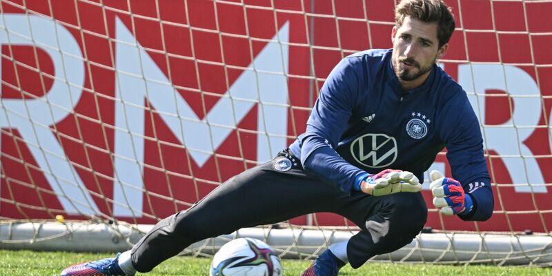 Torwart Kevin Trapp und die Frankfurter Eintacht unterlagen PAOK Saloniki mit 1:2. - Foto: Arne Dedert/dpa