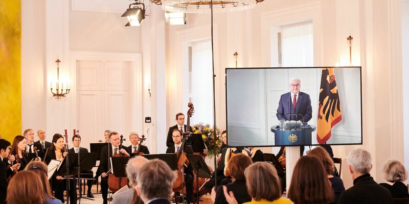 Bundespräsident Frank-Walter Steinmeier blickt mit Sorge auf die Landtagswahlen in diesem Jahr. - Foto: Annette Riedl/dpa