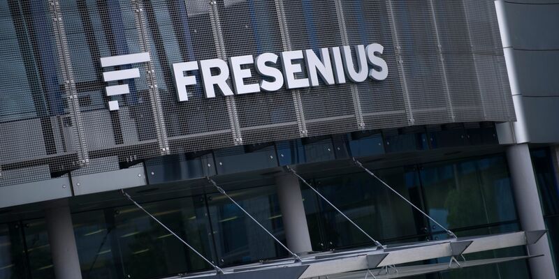 Das Fresenius-Management hebt seinen Ergebnisausblick für das laufende Jahr an. - Foto: Emily Wabitsch/dpa