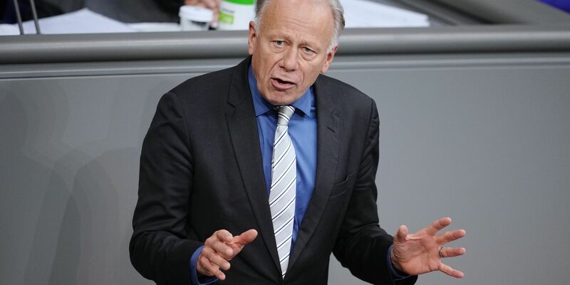 Jürgen Trittin von Bündnis90/Die Grünen hält seine letzte Rede im Bundestag. - Foto: Kay Nietfeld/dpa