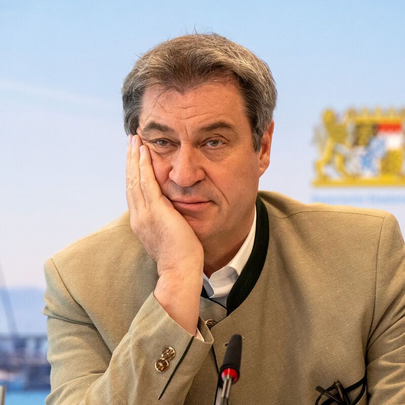 Markus Söder, CSU-Spitzenkandidat und Ministerpräsident von Bayern, dürfte mit dem Wahlergebnis zufrieden sein. - Foto: Peter Kneffel/dpa