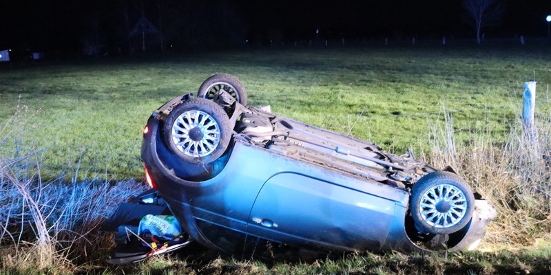 POL-HF: Zusammenstoß im Kreuzungsbereich - Zwei Personen leicht verletzt - Foto: presseportal.de