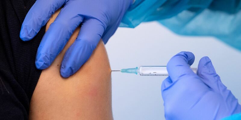 Besonders mit Blick auf mögliche Interessenskonflikte und Entschädigungsregeln für Impfstoff-Hersteller habe die Brüsseler Behörde nicht ausreichend Zugang zu Dokumenten gewährt. (Archivfoto) - Foto: Sven Hoppe/dpa