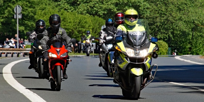POL-DN: PoliTour Eifel 2025 - Mit der Polizei Düren sicher durch die Motorradsaison - Foto: presseportal.de