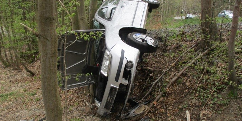 FW-BN: Brennender PKW bei Autoverwerter - Foto: presseportal.de
