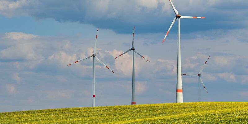 In der Windindustrie kommen Zweifel auf, ob die ehrgeizigen Ausbauziele der Bundesregierung realisierbar sind. - Foto: Patrick Pleul/dpa