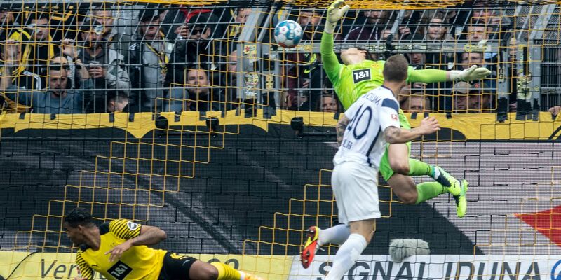 Die Bochumer feierten ihre kurzzeitig klare Führung. - Foto: Bernd Thissen/dpa