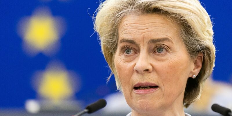 EU-Kommissionspräsidentin Ursula von der Leyen hat im vergangenen Jahr insgesamt 23 Mal Reisen im Privatjet zurückgelegt. - Foto: Philipp von Ditfurth/dpa