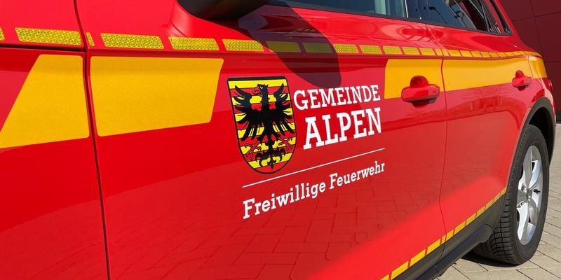 FW Alpen: Feuerwehr Alpen sucht Unfallopfer - Foto: presseportal.de