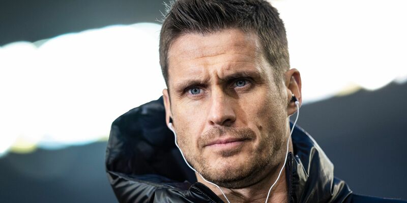 Dortmunds Sportdirektor Sebastian Kehl hofft auf den ersten Bundesliga-Heimsieg über die Bayern seit November 2018. - Foto: Tom Weller/dpa