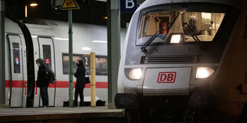 Der neue Bahn-Fahrplan gilt ab dem 10. Dezember. - Foto: Marijan Murat/dpa