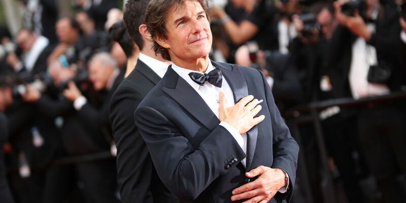 Tom Cruise dreht nicht nur leidenschaftlich Filme, er geht auch gerne selbst ins Kino. - Foto: Vianney Le Caer/Invision/AP/dpa