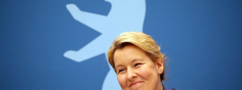 Ist nicht zufrieden mit dem Ergebnis der SPD: Franziska Giffey. - Foto: Wolfgang Kumm/dpa