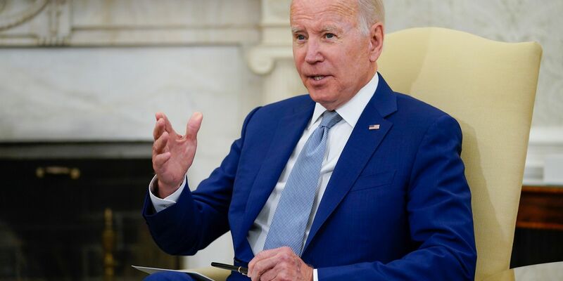 Seit Monaten lag Bidens Plan, Milliarden von US-Dollar an Studentenkrediten zu erlassen, auf Eis. Untere Gerichte hatten ihn nach Klagen blockiert. - Foto: Evan Vucci/AP/dpa