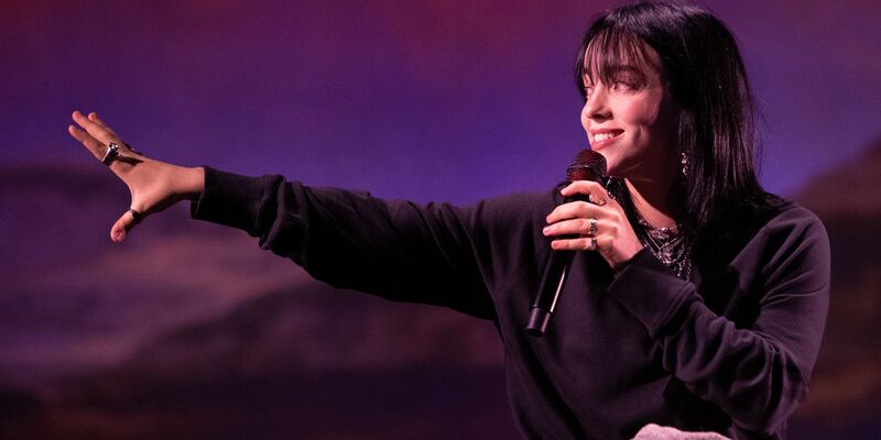 «Wir haben diesen Song für Barbie gemacht und es bedeutet mir absolut die Welt», begeistert sich Popstar Billie Eilish. - Foto: Marius Becker/dpa