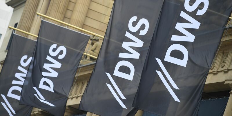 Die DWS Group ist eine Fondstochter der Deutschen Bank. - Foto: Arne Dedert/dpa