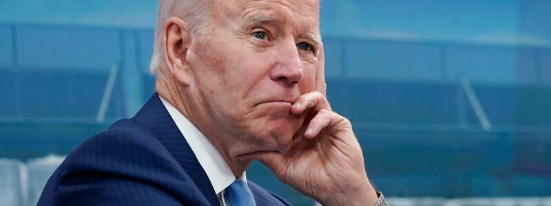Joe Biden, Präsident der USA, spricht über die Ukraine im Roosevelt Room des Weißen Hauses. - Foto: Susan Walsh/AP/dpa