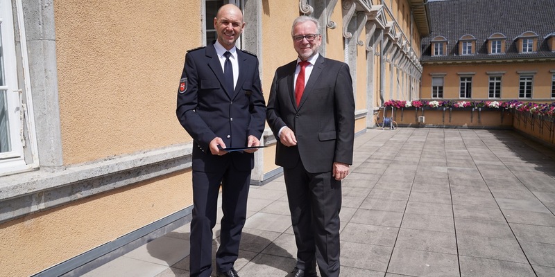 Bundespolizeidirektion München: Gesuchte Serbin mit sechs Haftbefehlen durch Bundespolizei festgenommen - Foto: presseportal.de
