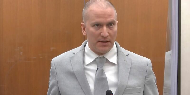 Der ehemalige Polizist Derek Chauvin wurde wegen Mordes zu einer langen Haftstrafe verurteilt. - Foto: Uncredited/Pool Court TV/AP/dpa