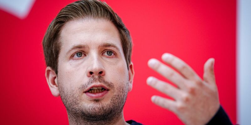 Der frühere SPD-Generalsekretär Kevin Kühnert bekommt einen neuen Job. (Archivfoto) - Foto: Kay Nietfeld/dpa