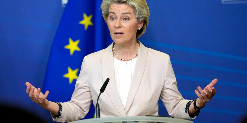 Die EU-Kommission von Ursula von der Leyen verlangt von den USA Erklärungen und droht mit Gegenmaßnahmen. (Archivbild) - Foto: Virginia Mayo/AP/dpa