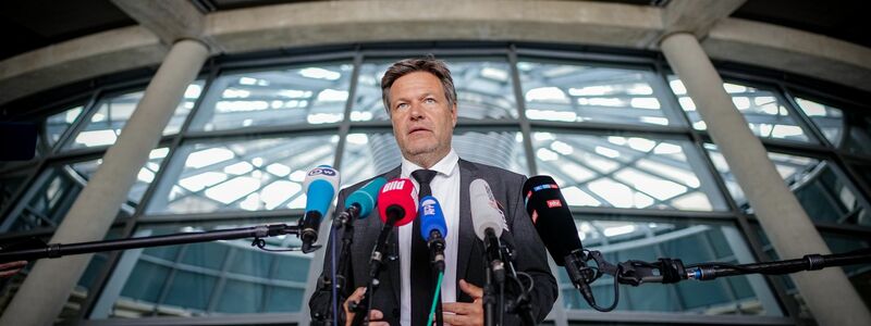 Vizekanzler Robert Habeck (Grüne) will die Ampel-Koalition bis zur Bundestagswahl weiterführen. (Archivbild) - Foto: Kay Nietfeld/dpa