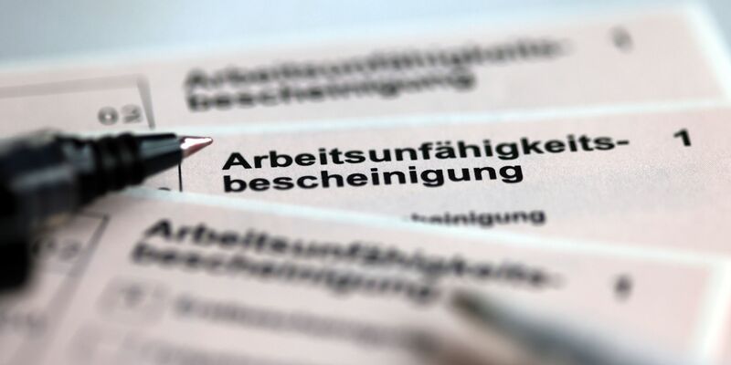 Ausschlaggebend für die vielen Krankheitsausfälle im vergangenen Jahr waren vor allem Atemwegserkrankungen. - Foto: Jens Büttner/dpa-Zentralbild/dpa