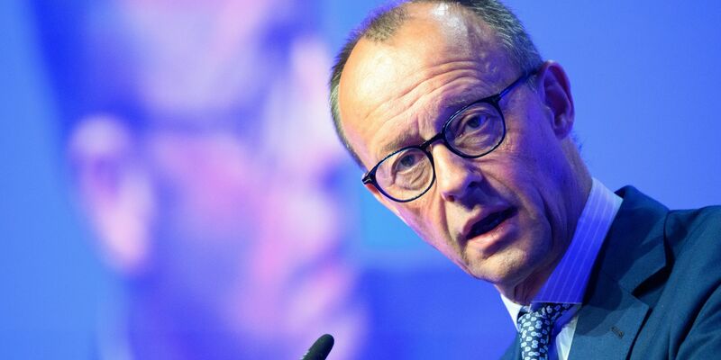 CDU-Chef Friedrich Merz hält eine Zusammenarbeit mit der AfD für ausgeschlossen. - Foto: Bernd von Jutrczenka/dpa