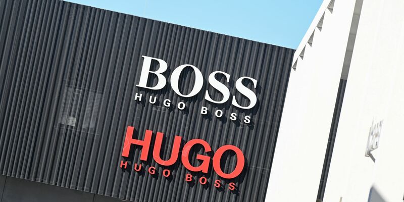 Hugo Boss wird in Russland nicht mehr mit einer eigenen Tochtergesellschaft vertreten sein, teilt das Unternehmen mit. - Foto: Bernd Weißbrod/dpa