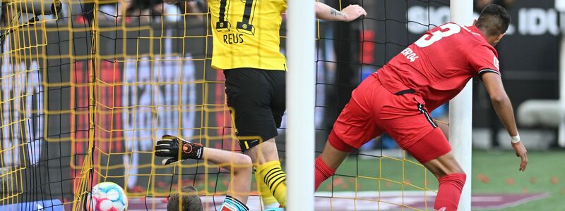 Im vergangenen Jahr wurde Lars Ricken Sportdirektor Sebastian Kehl vor die Nase gesetzt - Foto: Bernd Thissen/dpa