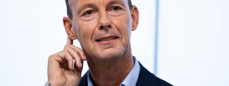 Thomas Rabe, Vorstandsvorsitzender von Bertelsmann, übernimmt den Vorsitz der Geschäftsführung von RTL Deutschland. - Foto: Bernd von Jutrczenka/dpa
