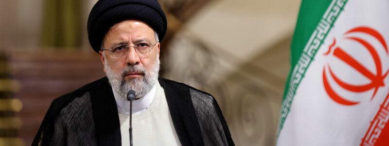 Ebrahim Raisi ist tot - den Iran dürfte das Unglück in eine politische Krise stürzen. - Foto: -/Iranian Presidency/dpa
