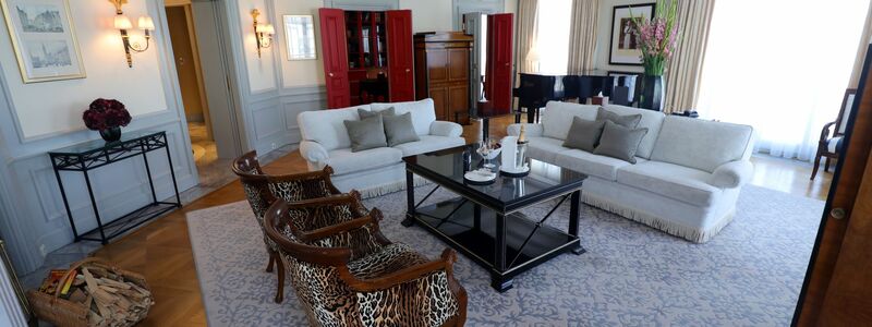 Luxus pur, die Präsidentensuite des Hotel Adlon. - Foto: Wolfgang Kumm/dpa