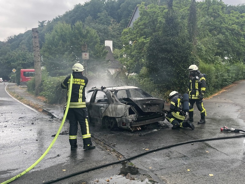 FW-MH: Tier in Notlage - Technische Hilfeleistung durch die Feuerwehr - Foto: presseportal.de