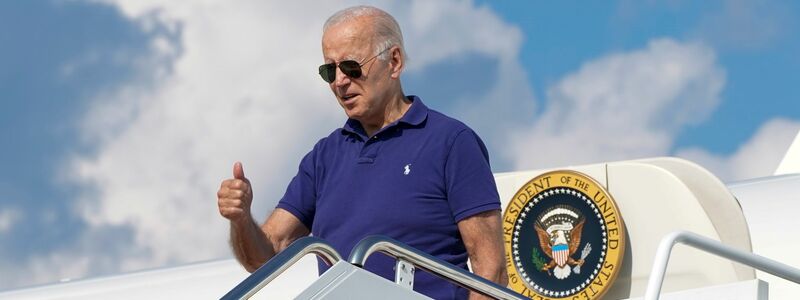 US-Präsident Joe Biden hat sich nicht bei seiner an Corona erkrankten Ehefrau Jill angesteckt. - Foto: Jacquelyn Martin/AP/dpa