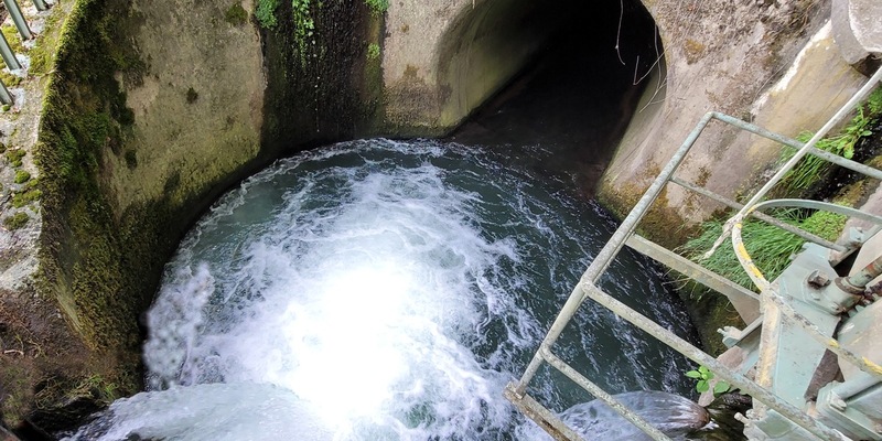 FW-MH: Schwerer Unfall an der U-Bahn-Haltestelle Christianstraße - Männliche Person schwer verletzt - Foto: presseportal.de