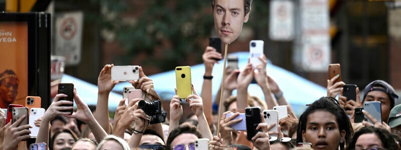 Die Fans von Harry Styles sind - zahlreich. - Foto: Evan Agostini/Invision/AP/dpa