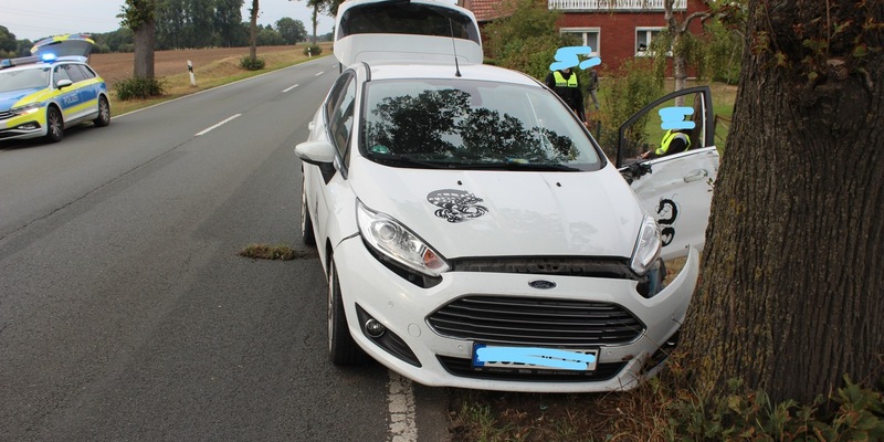 HZA-DA: Schmuggel auf der A3 - ZOLL versteuert Autos aus Großbritannien - Foto: presseportal.de