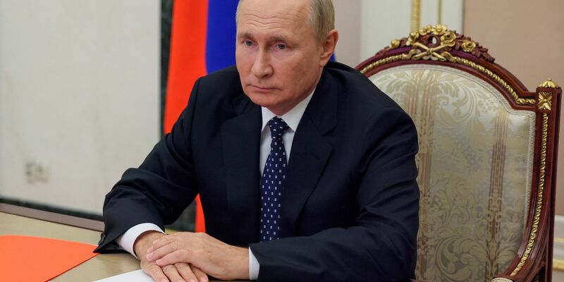 Kremlchef Wladimir Putin hat eine Feuerpause in seinem Krieg gegen die Ukraine verkündet. (Archivbild) - Foto: Gavriil Grigorov/Pool Sputnik Kremlin/AP/dpa